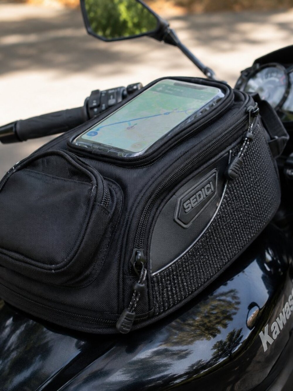 Sedici #16 Magnetic Motorcycle Tank Bag Black Multi-Compartment Touring Bag